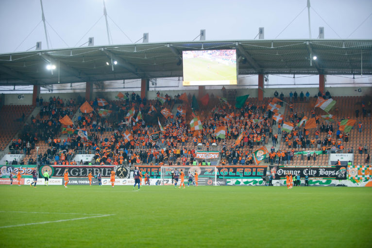 2016.03.13 Lubin Pilka Nozna Ekstraklasa sezon 2015/2016 KGHM Zaglebie Lubin - Pogon Szczecin N/z fani kibice doping oprawa race Zaglebie Foto Pawel Andrachiewicz / Foto Andrus