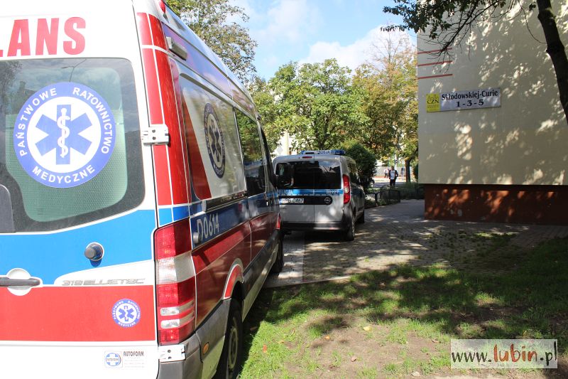 Policja, pogotowie i straż pożarna w centrum