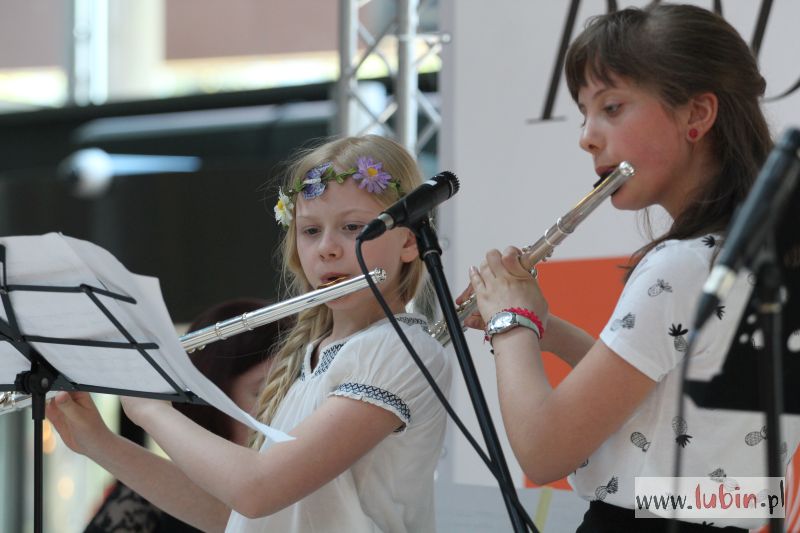 Szkoła muzyczna zachęca do nauki gry na instrumentach