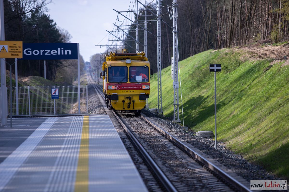 Nie kursują pociągi KD do Legnicy. Poważna awaria trakcji kolejowej
