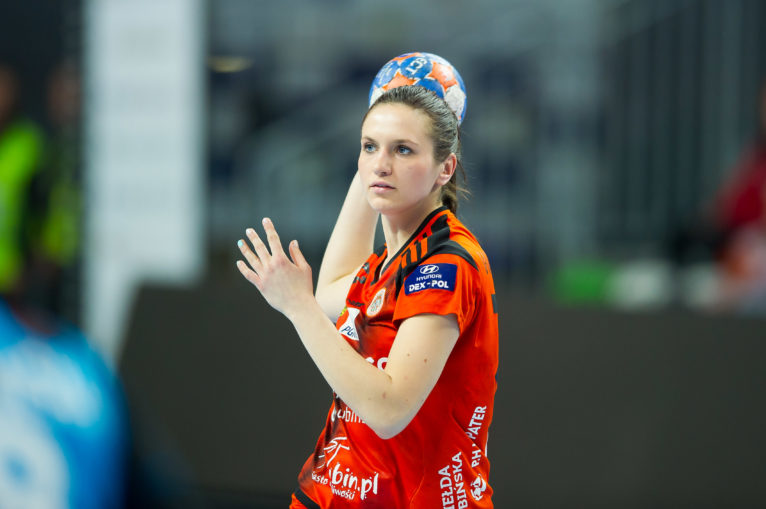 2016.03.02 Lubin Pilka reczna  PGNiG Superliga Kobiet sezon 2015/2016 Metraco Zaglebie Lubin - Ruch Chorzow N/Z Julia Walczak Foto Pawel Andrachiewicz / Foto Andrus