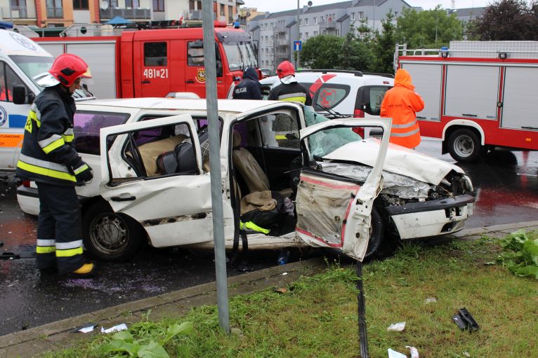 Trzy wypadki, jedna osoba nie żyje