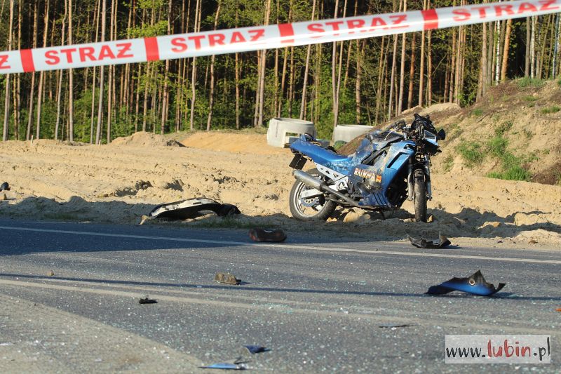 Pasażerka motocykla nie żyje. Policja prowadzi śledztwo