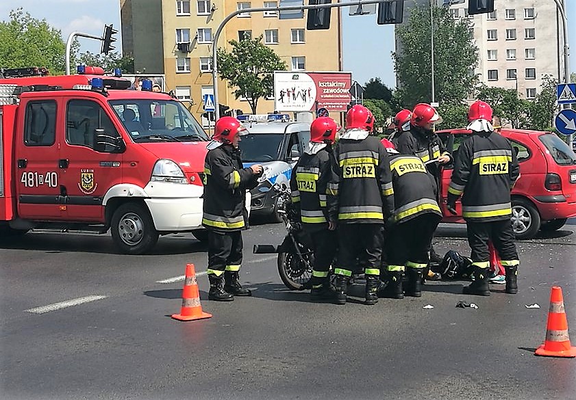 Wypadek na Ustroniu, ranny motocyklista