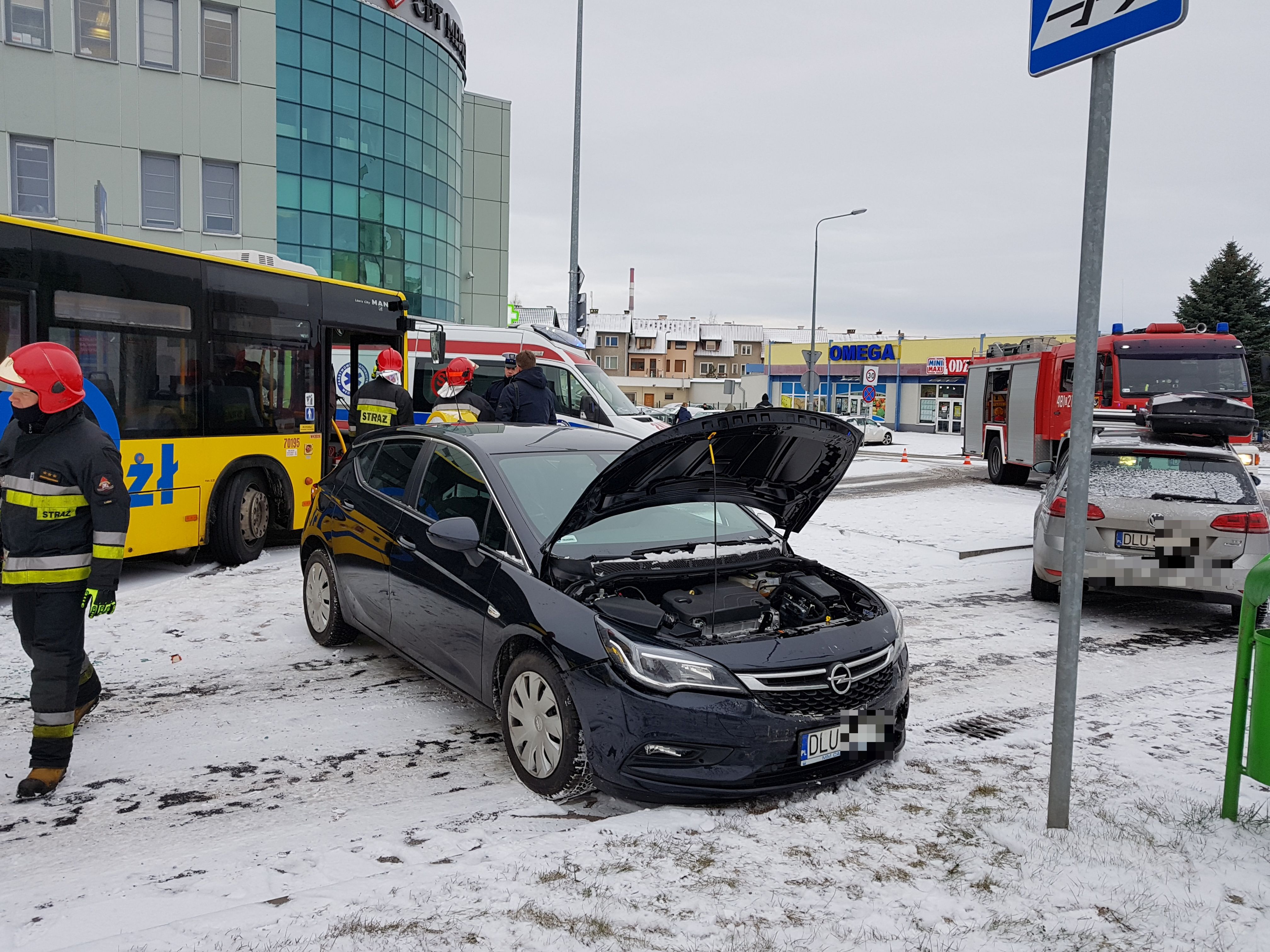 Wypadek koło Medicusa. Było bardzo ślisko!