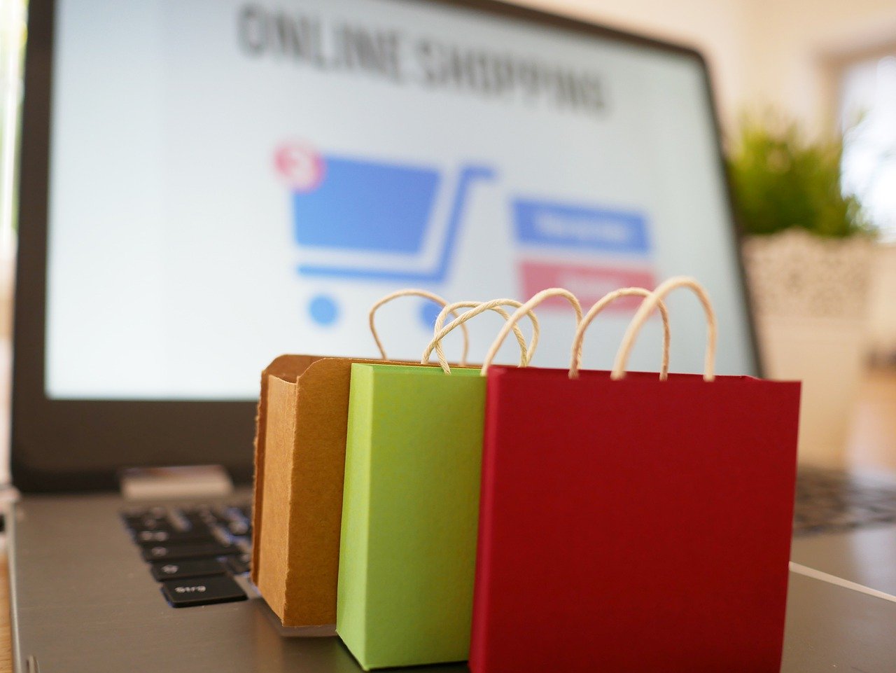 Coraz więcej skarg na zakupy w zagranicznych e-sklepach