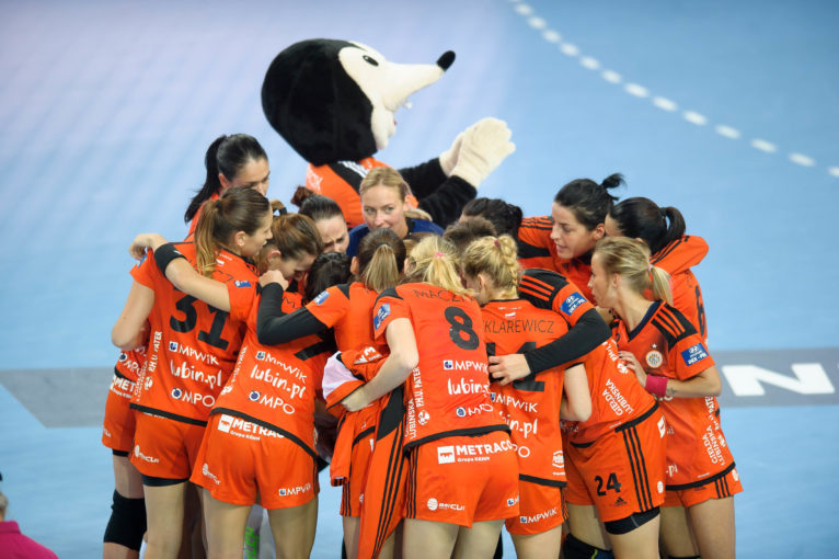 2016.09.25 Lubin Pilka reczna PGNiG Superliga Kobiet sezon 2016/2017 Metraco Zaglebie Lubin - Start Elblag N/Z radosc po wygranej Zaglebie Foto Pawel Andrachiewicz / Foto Andrus