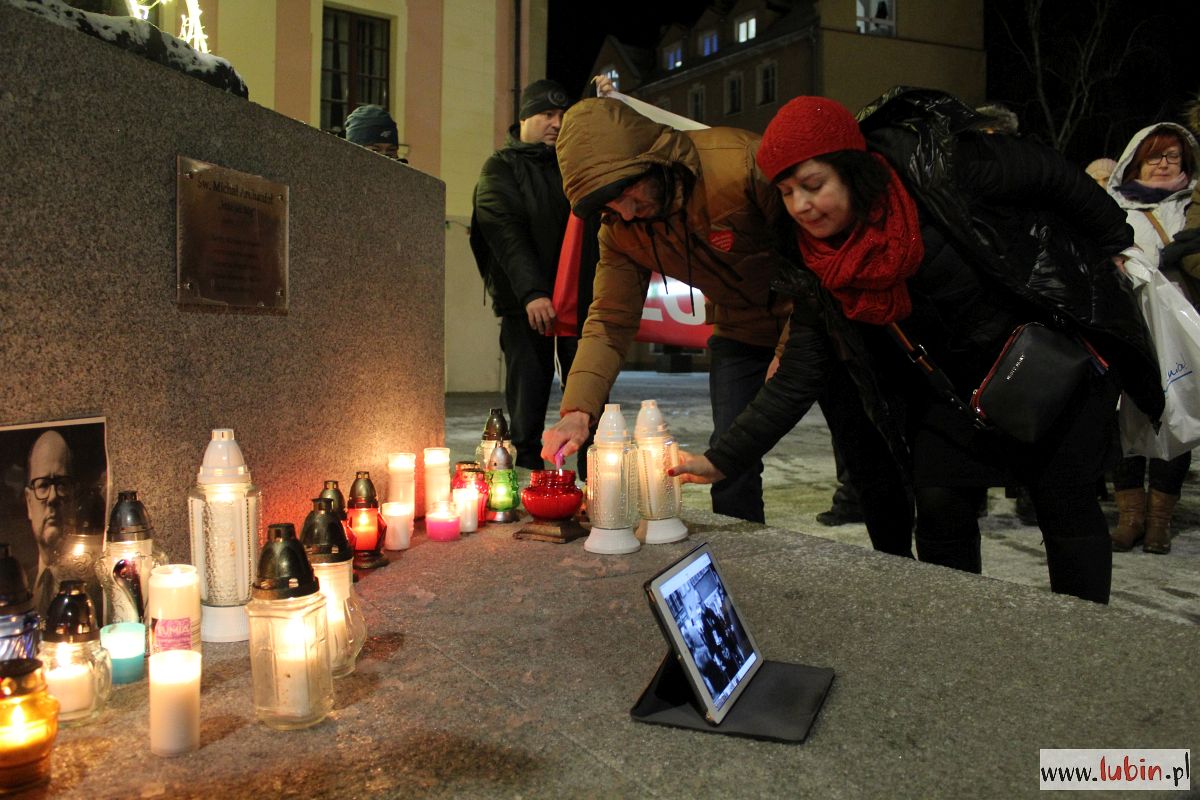 Lubin solidarny z najbliższymi zamordowanego Pawła Adamowicza